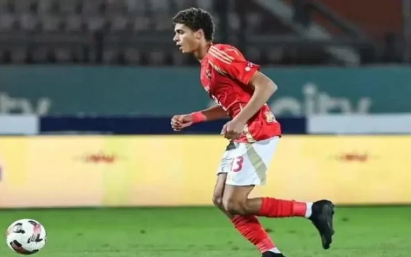 هدف برشلوني.. حمزة عبد الكريم نجم الأهلي يثير اهتمام الإسبان